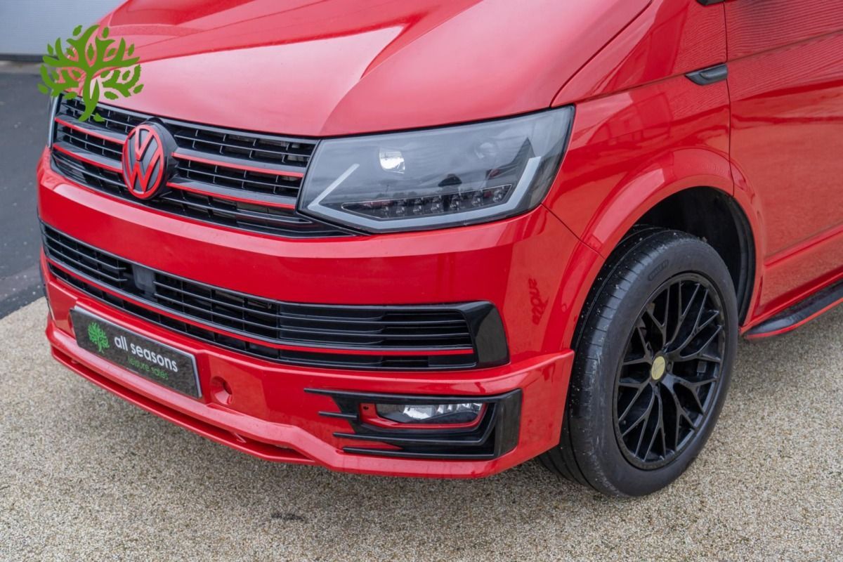 2018 Volkswagen Transporter T6 Campervan - Image 3